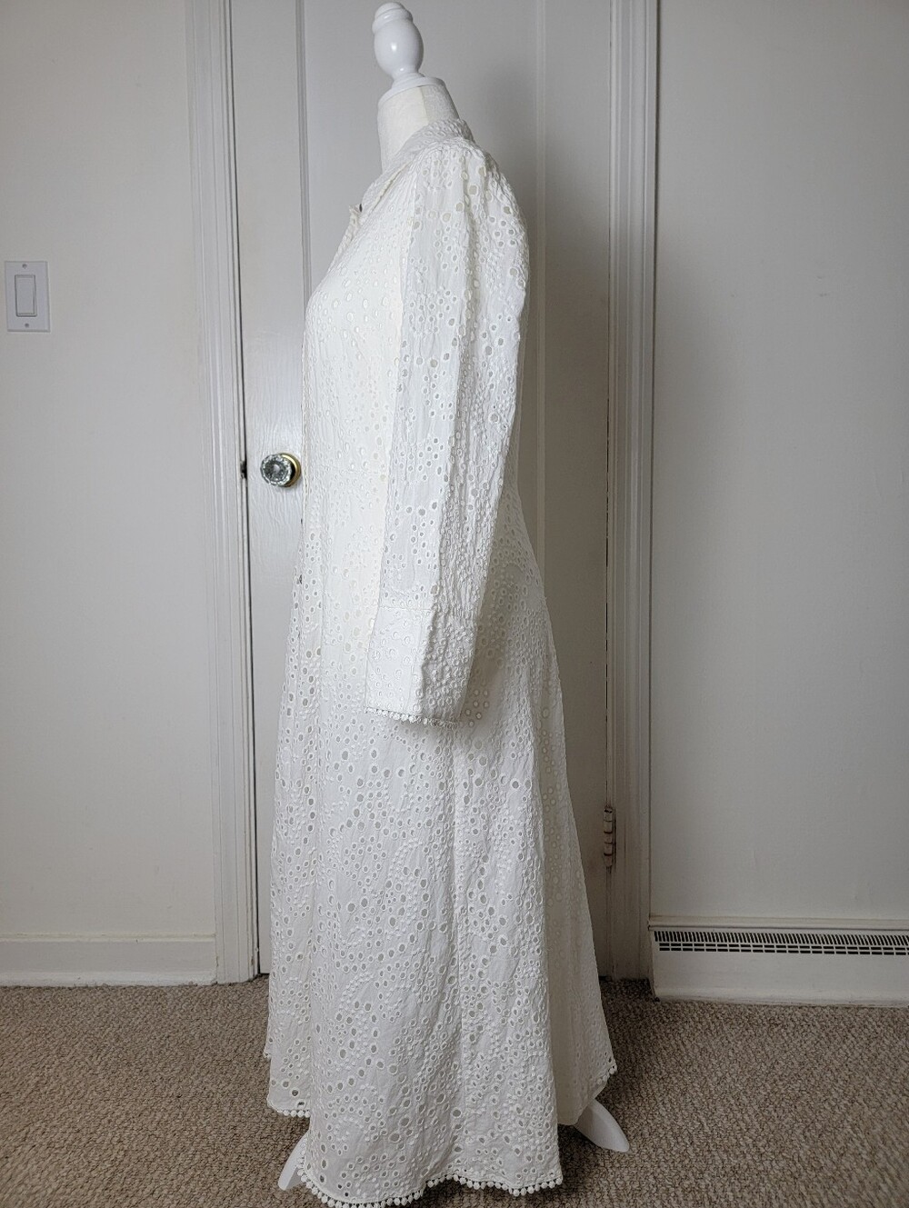 Zara 46"L Midi White Dress Metal Buttons Embroidered Eyelets Belt, Lined, Sz XL - Picture 13 of 16